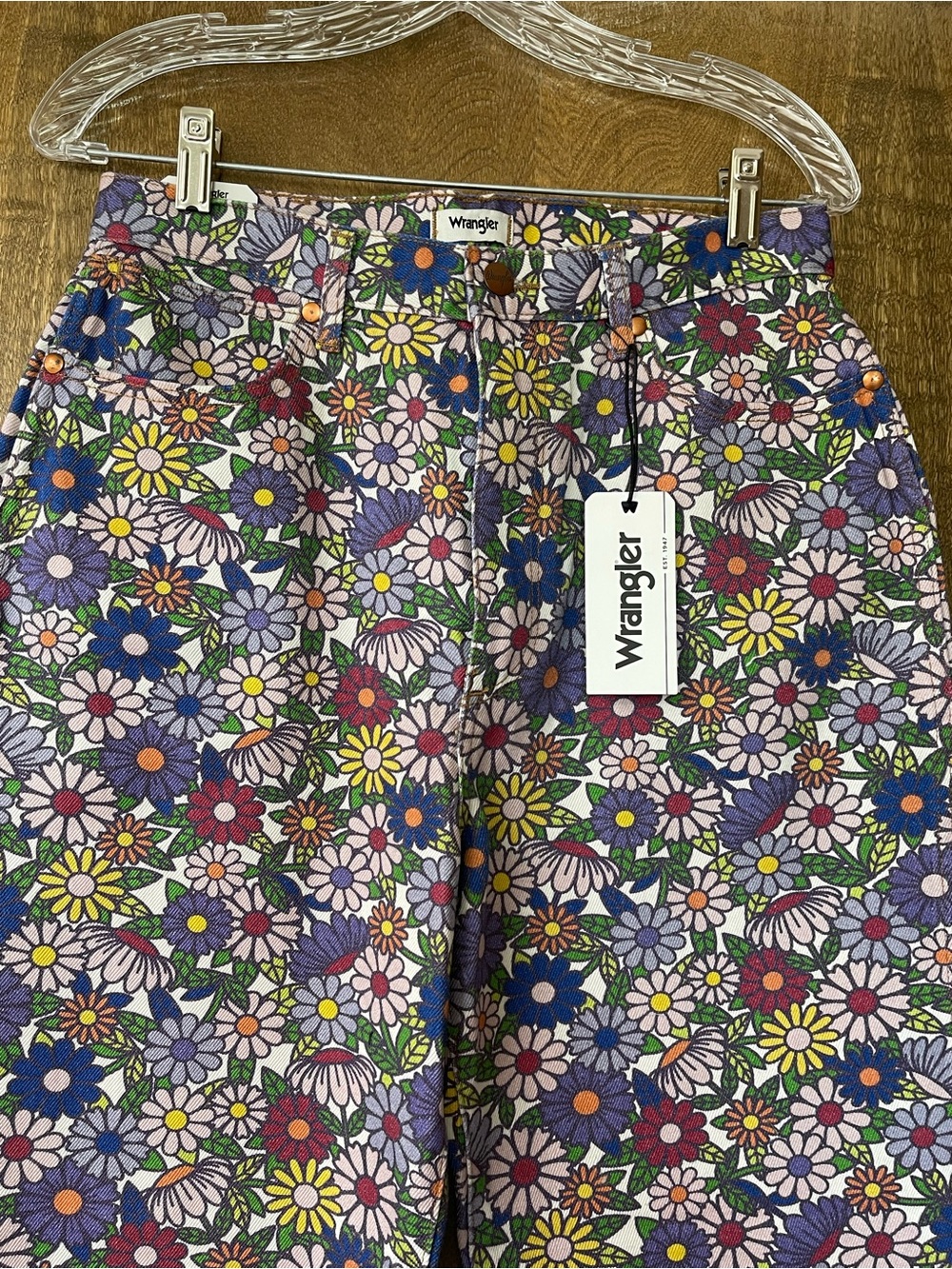 Wrangler Wanderer Size 30 Floral High Rise Wide Flare Leg Jeans NWT - Picture 4 of 8